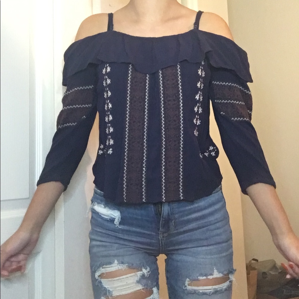 Super cute top from American Eagle